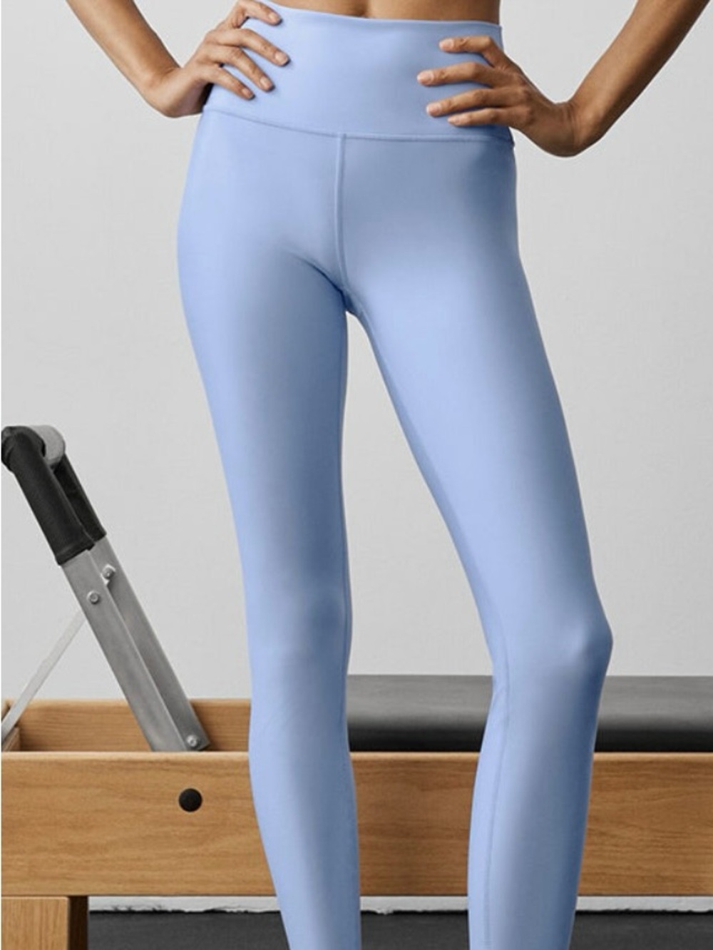 Alo Yoga 7/8 High-Waist Airlift Legging